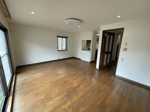 岩出市中島・中古戸建・54769の居間・リビング