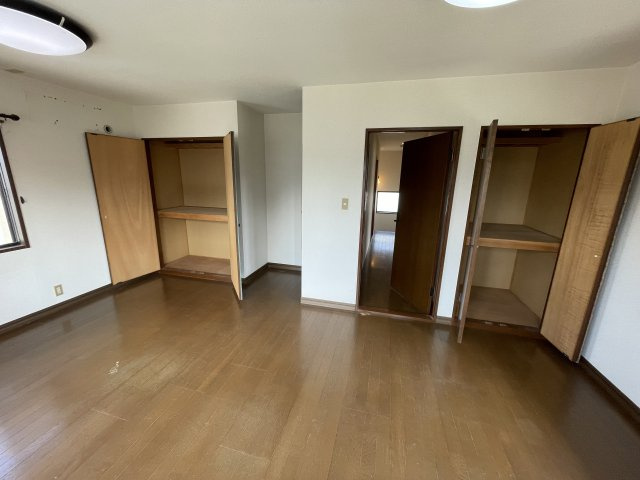 岩出市中島・中古戸建・54769の洋室