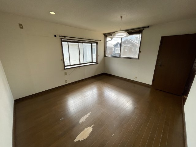 岩出市中島・中古戸建・54769の洋室