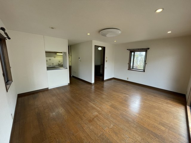 岩出市中島・中古戸建・54769の居間・リビング