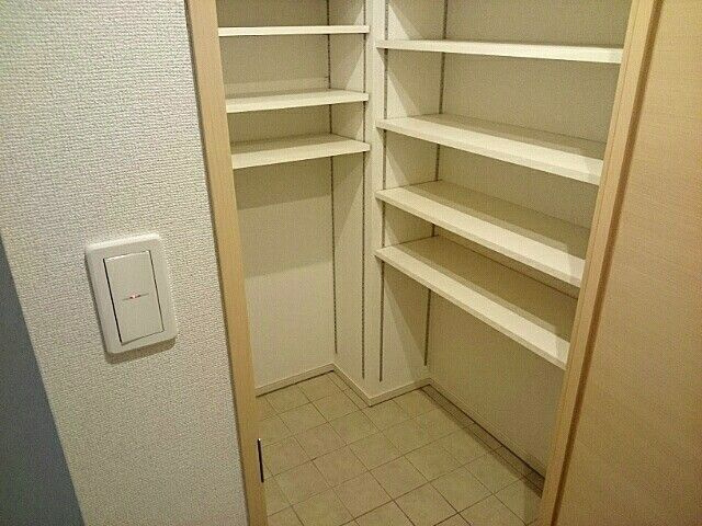 メゾン　ラフレシールの収納
