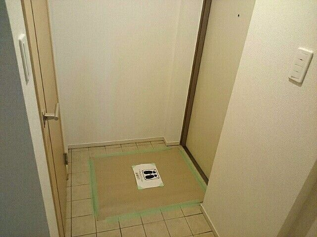 メゾン　ラフレシールの玄関