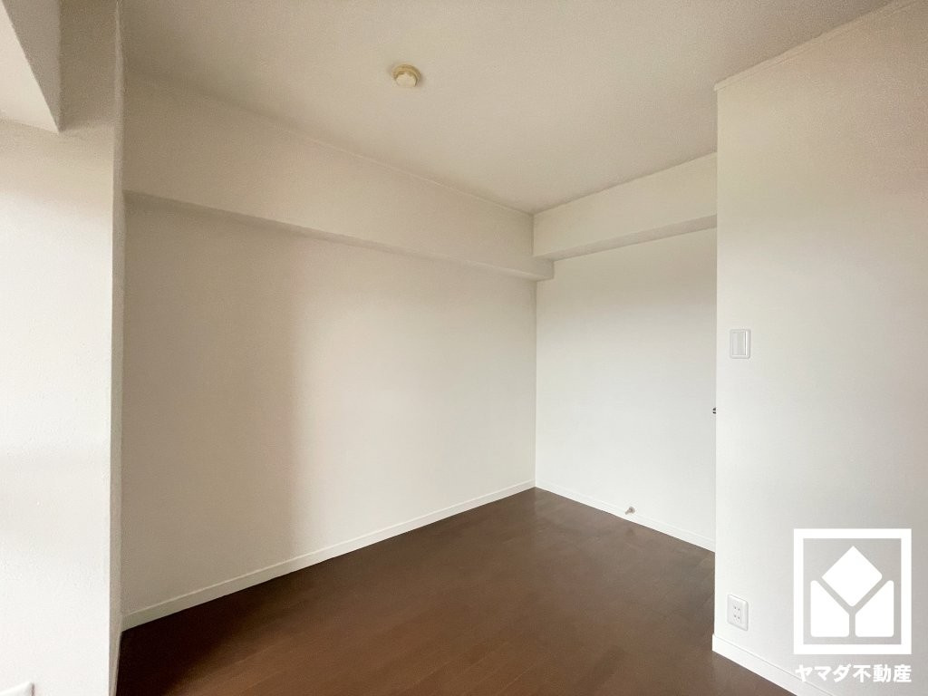 ベルヴェデールイトーピア武庫川の子供部屋|お子様のお部屋などにも丁度良い広さです。独立した居室なのでプライベートな時間をゆったり過ごせそうです。
