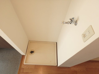 【設備】 | ペルメ | 室内洗濯機置き場