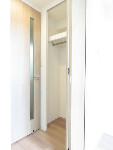 大阪市西淀川区柏里２丁目の賃貸マンションの収納