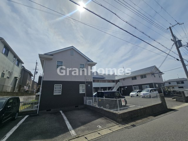 K・クレーネーの外観