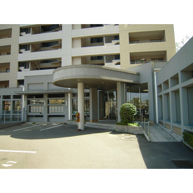 パークサンリヤン大橋Ａ棟　三宅小学校区のエントランス|パークサンリヤン大橋Ａ棟