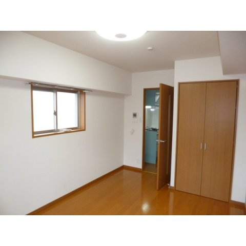 浦安市北栄４丁目の賃貸マンションの寝室