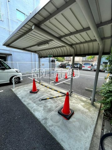 Pine Well’s-パインウエルズ-のその他共用部分|バイク置き場