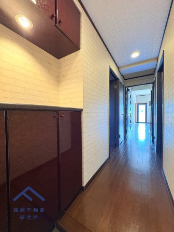 JGMヴェルデ那珂川壱番館の玄関