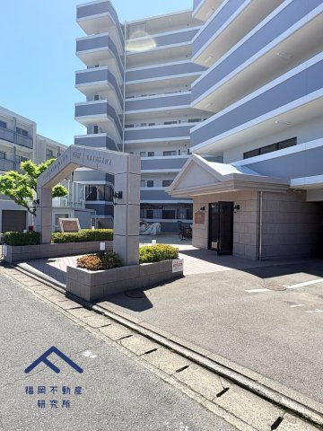 JGMヴェルデ那珂川壱番館の駐車場