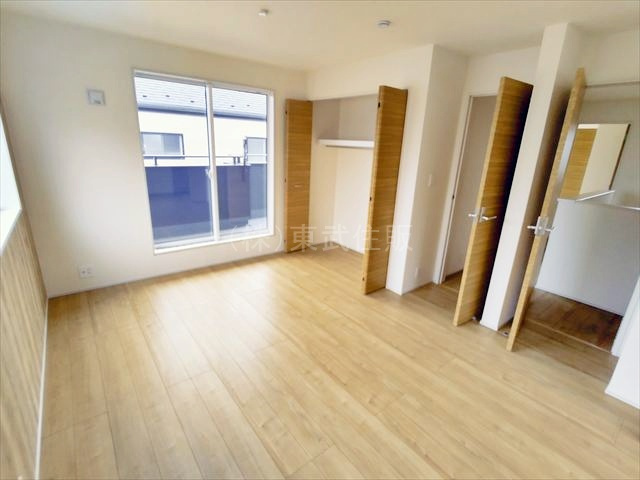 【寝室】の画像