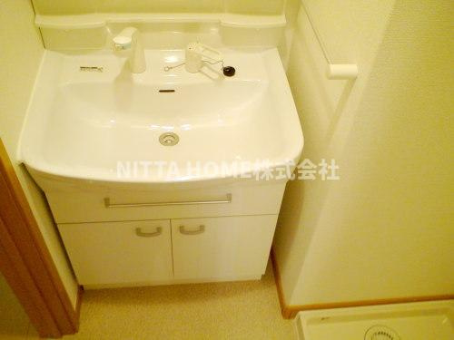 グリーン・エコーⅡの洗面所|人気の洗髪洗面台が付いています◇