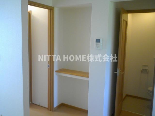 グリーン・エコーⅡの収納|収納力のあるウォークインクローゼット☆