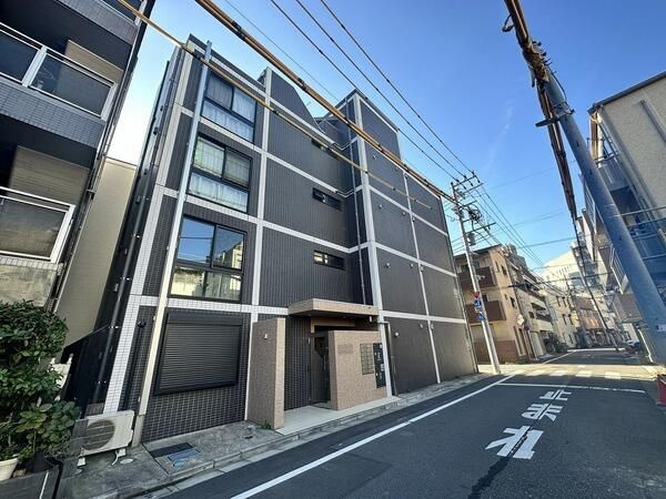 コンポジット門前仲町の外観