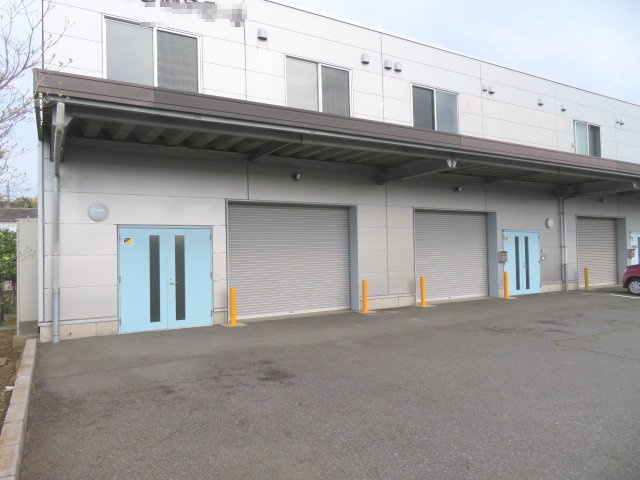 川口市大字石神の倉庫