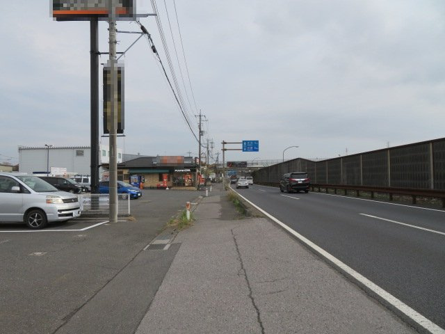 川口市大字石神の倉庫