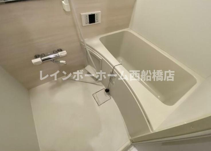 V-room1の浴室