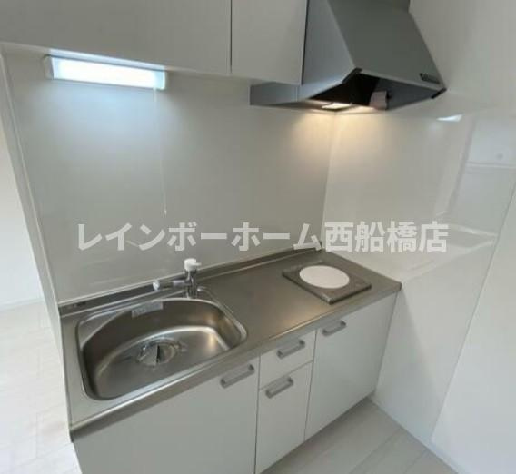 V-room1のキッチン