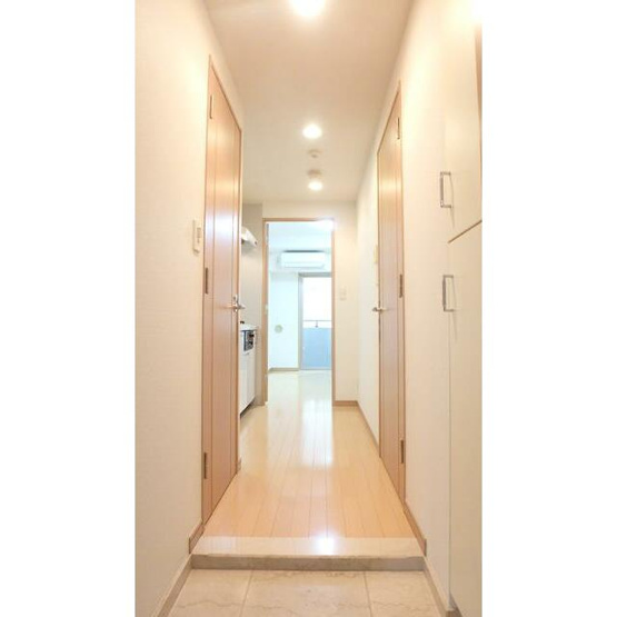 【玄関】 | ナビウス西新宿