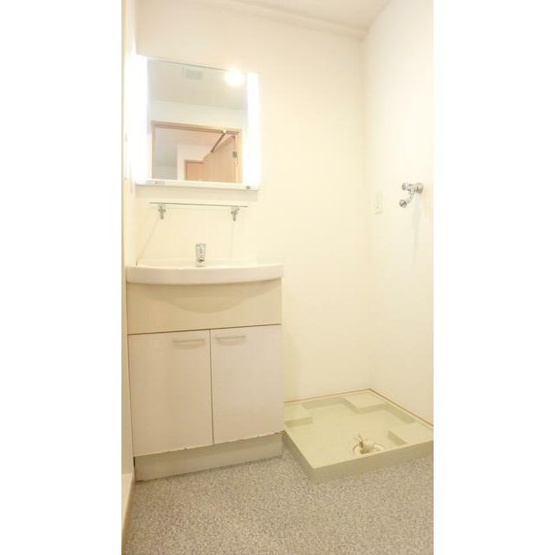 【独立洗面台】 | ナビウス西新宿 | 嬉しい独立洗面台付き。