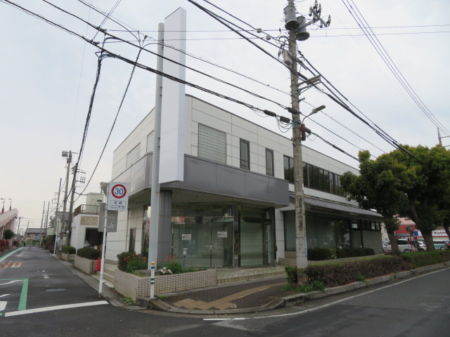越谷市千間台東２丁目の店舗事務所