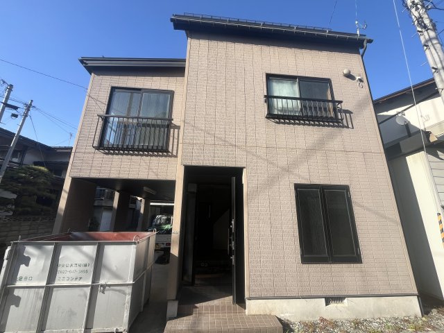 山形市東原町4丁目の外観|【リフォーム中】4/13撮影