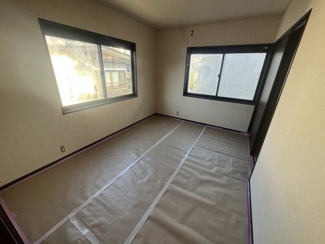 山形市東原町4丁目の洋室|【リフォーム中】4/13撮影　2階洋室6帖