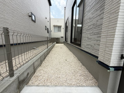 【庭】 | 沖縄市桃原（全2棟）ラスト1号棟 | 1号棟　お庭スペース♪