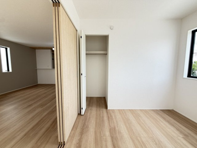 【洋室】 | 沖縄市桃原（全2棟）ラスト1号棟 | 1号棟　1階洋室4.5帖＋CL付き♪