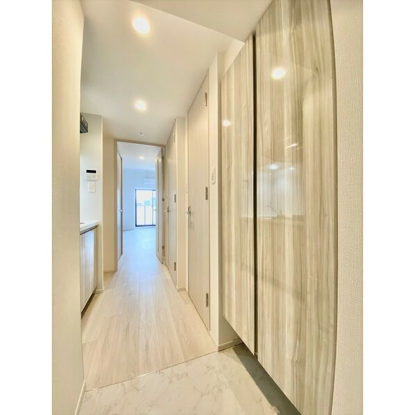 S-RESIDENCE熱田の玄関