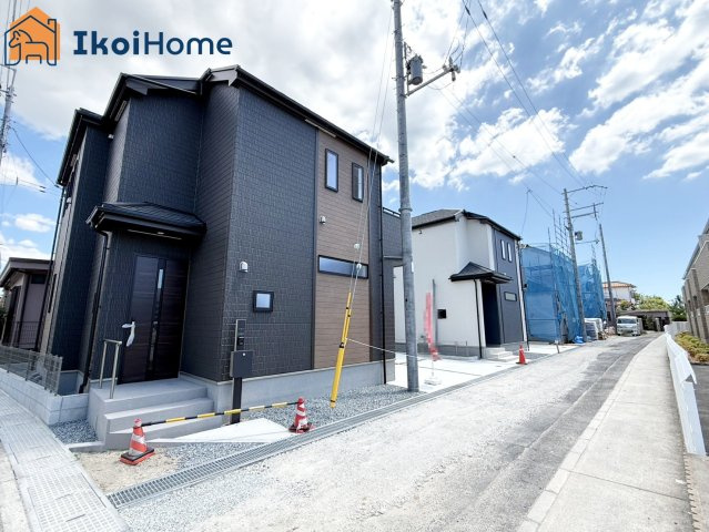明石市魚住町西岡　全4棟C号棟　新築戸建の前面道路含む現地写真|【ホームページに現地動画掲載中】●年中無休：当日予約可●弊社は契約前に新築戸建の住宅診断が無料！