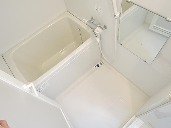 ライジングプレイス浅草五番館の浴室