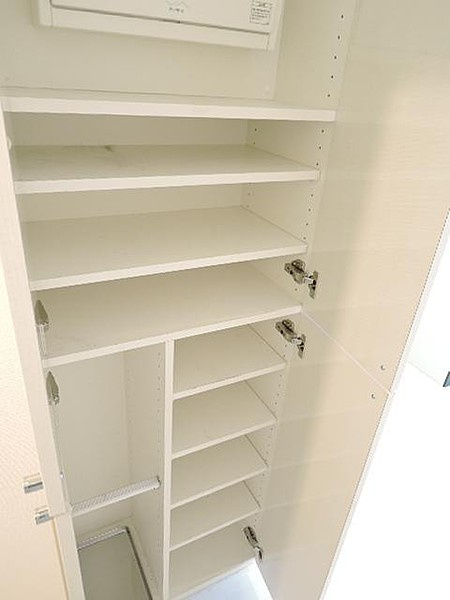 ライジングプレイス浅草五番館の収納