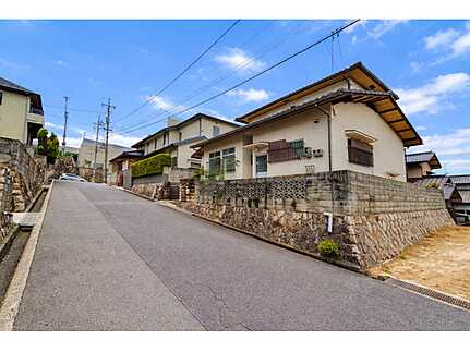 安佐南区毘沙門台２丁目 の前面道路含む現地写真