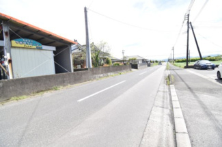 【前面道路含む現地写真】 | 鹿屋市旭原町　売地 | 東側