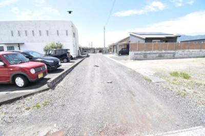 【前面道路含む現地写真】 | 鹿屋市旭原町　売地 | 持分私道
南側