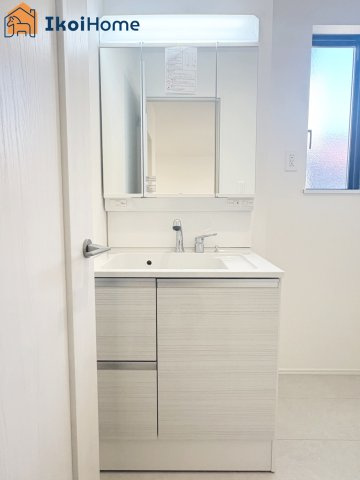 明石市魚住町西岡　全4棟D号棟　新築戸建の洗面所|◆同社施工例◆畳２枚分の一般的な洗面室です。追加で収納棚等を付けると大変便利です。