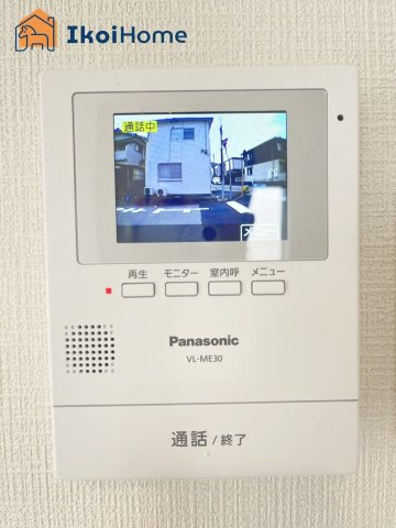 明石市魚住町西岡　全4棟D号棟　新築戸建の設備|◆同社施工例◆カラーモニターインターホンは急な来客時も安心して対応できます。