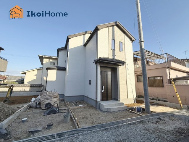 明石市魚住町西岡　全4棟D号棟　新築戸建の駐車場|【ホームページに現地動画掲載中】●年中無休：当日予約可●並列駐車２台可！バイク・自転車も可！