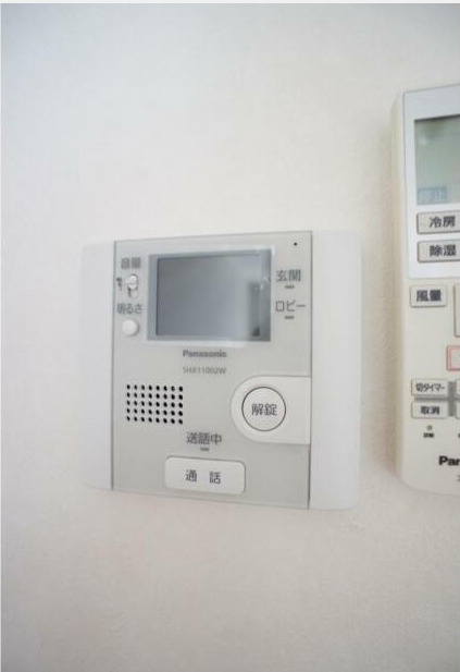 Y’s　flat入谷のセキュリティ|モニター付きインターホン