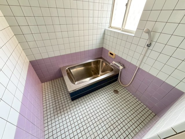 紀の川市貴志川町岸宮・中古戸建・116404の浴室