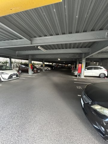 尼崎D.C.グランスクエアNORTHの駐車場