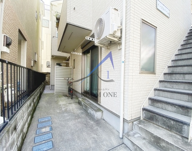 イーストハイム