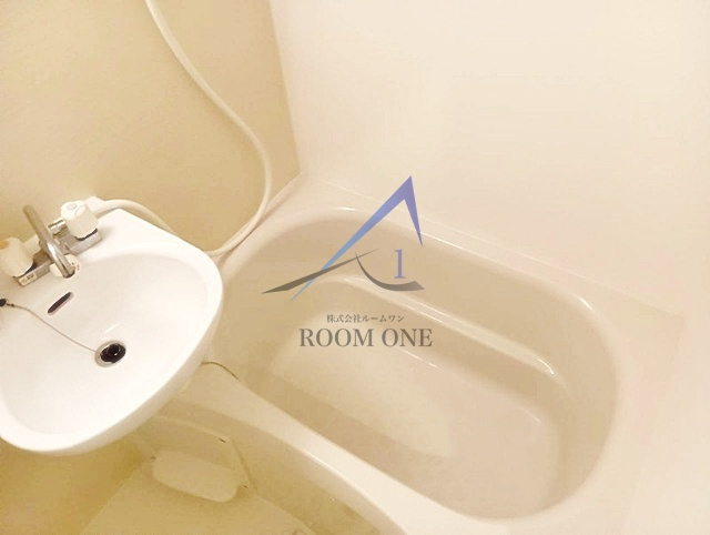 イーストハイムの浴室|お風呂です。