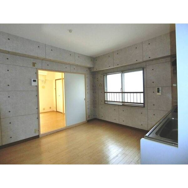 イトーピア新栄の居間・リビング