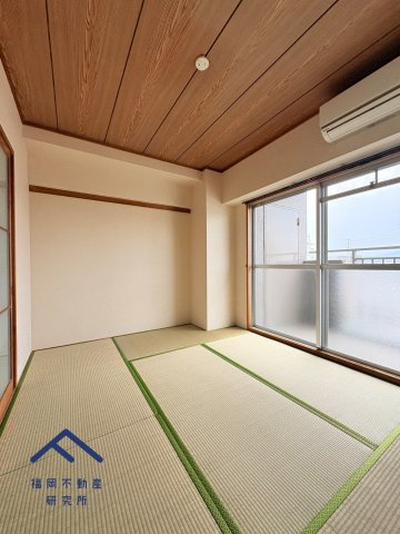 エバーライフ箱崎第２の和室