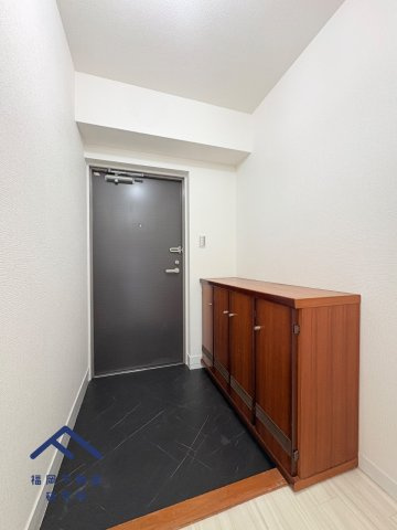 エバーライフ箱崎第２の玄関