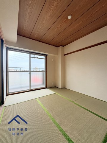 エバーライフ箱崎第２の和室