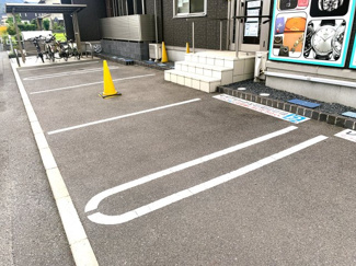 【駐車場】